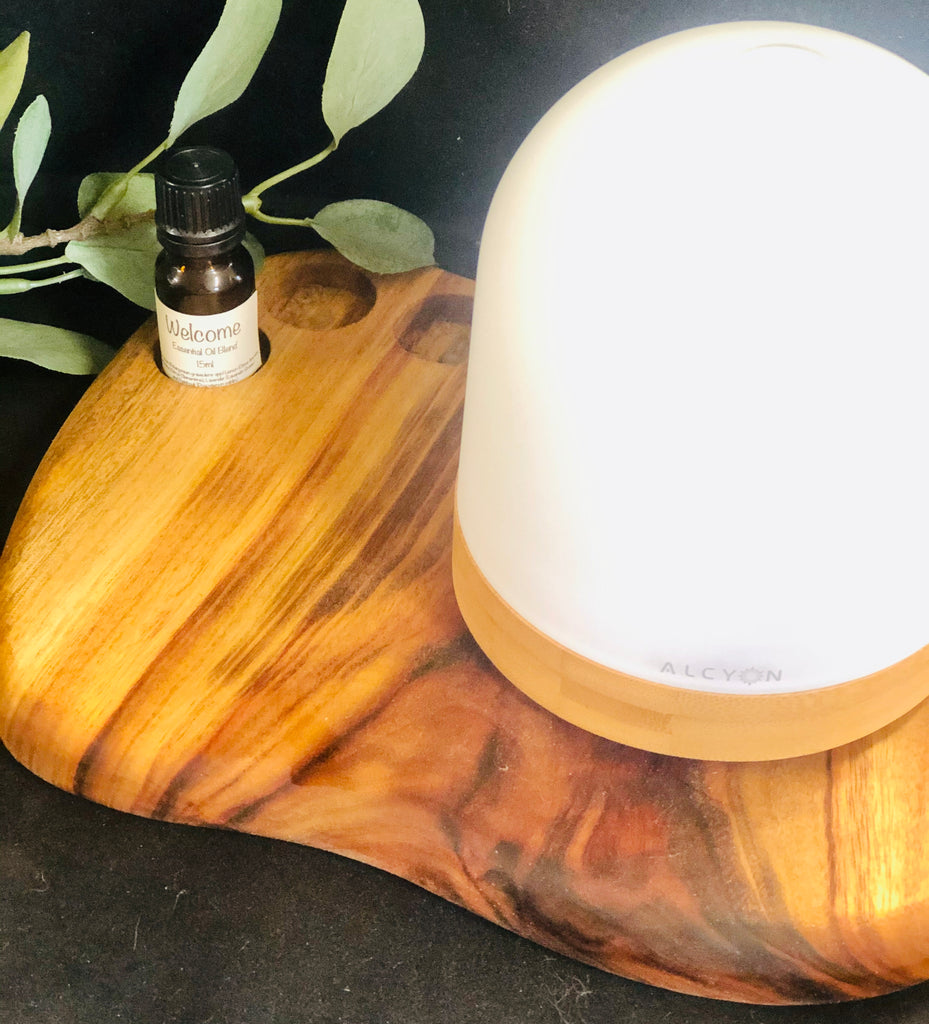 Sol Ultrasonic Aromatherapy Diffuser, Board and Essential Oil